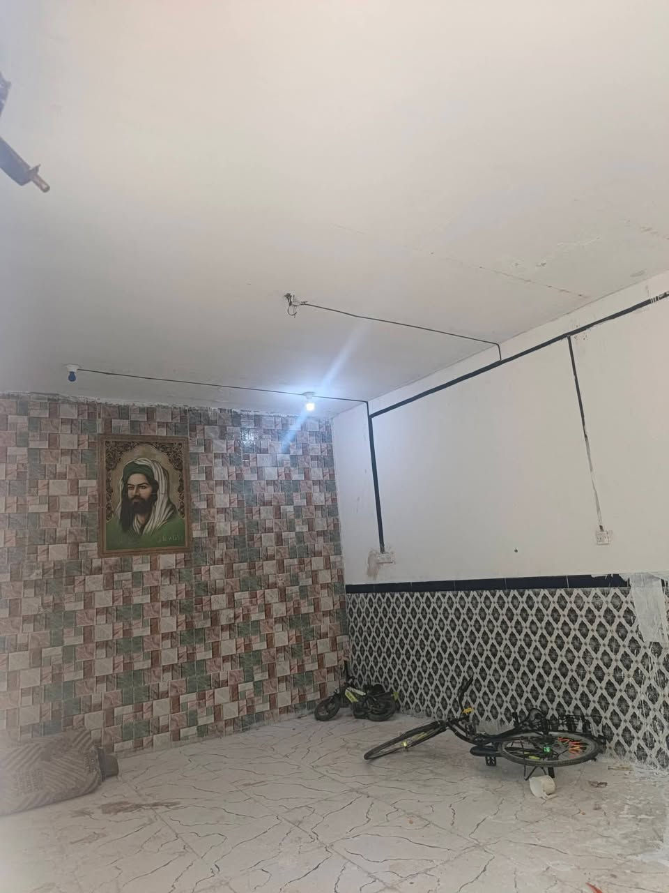 بيت بالسبل الاولى السعر 45 مليون الشراي والتفاصيل 
***********
