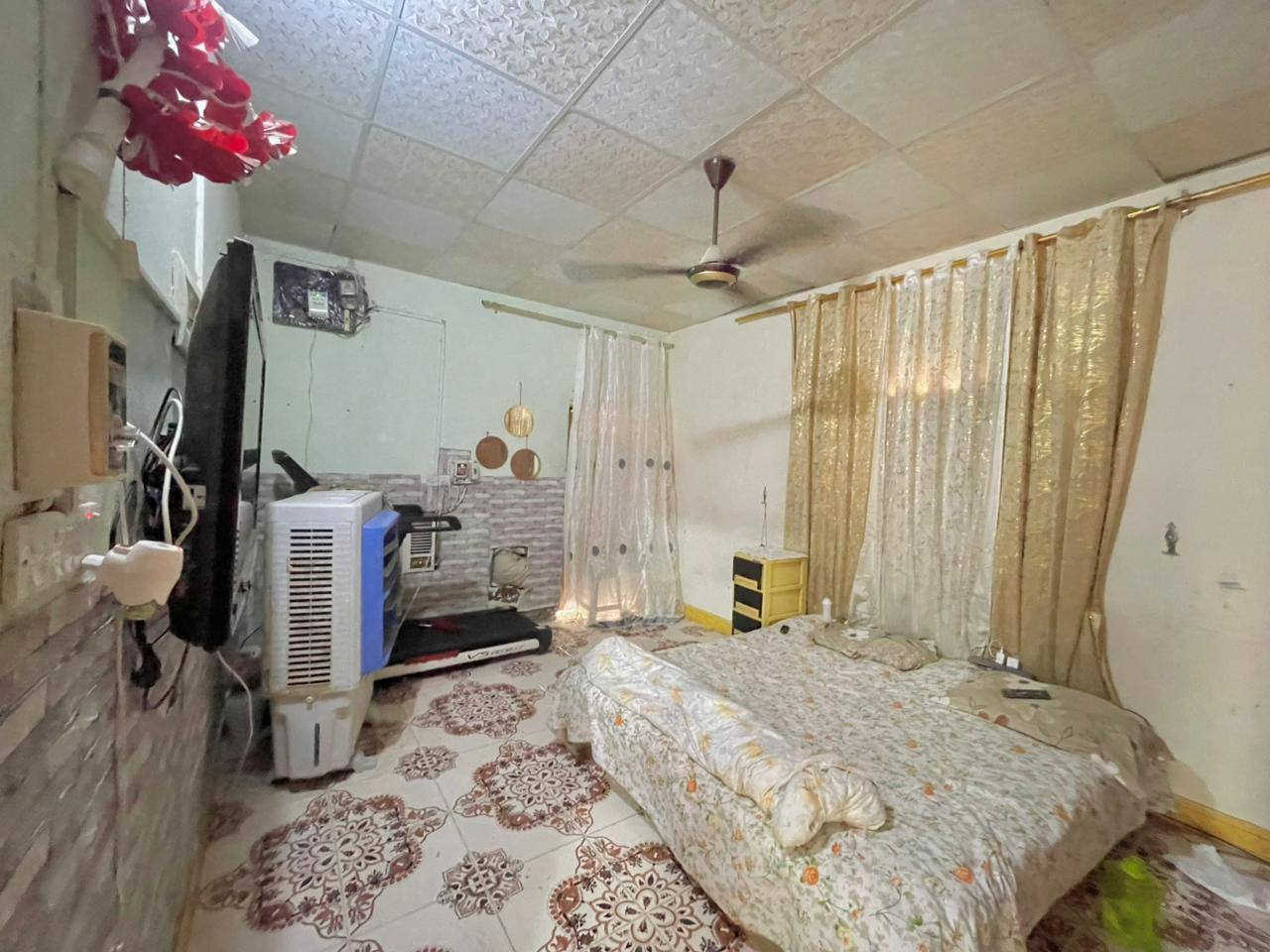 📢 إعلان مميز
🏡 بيت للبيع في منطقة الجربوعية الأولى
📐 المساحة الكلية: 260 متر
📍 الموقع: ركن مميز
🏠 البناء: طابق واحد
🔨 مساحة البناء: 125 متر
✔️ موقع هادئ ومناسب للسكن
✔️ قريب من الخدمات والأسواق
📞 للمزيد من التفاصيل والاستفسار:
زوروا مكتب دار الكرم
📍 الجربوعية الأولى مقابل المركز الصحي
📱 ***********
