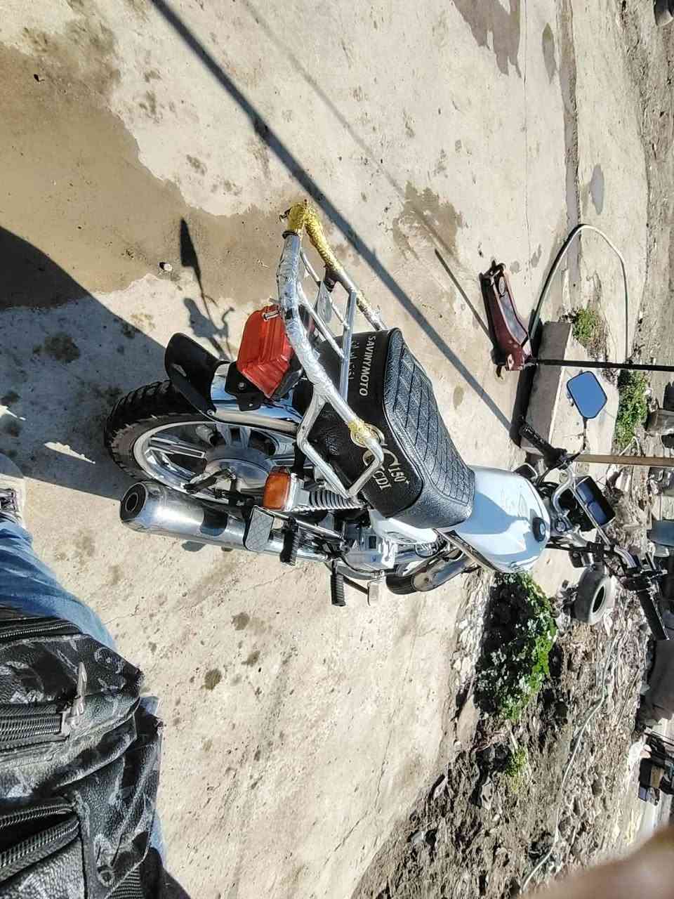 البيع سيفان موديل 21 تواصل *********** أو خاص
