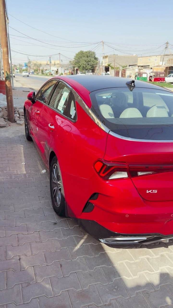 السلام عليكم رمضان كريم k52023مكفوله كفاله عامه وجديده ماشيه 63الف فول موصفات للخير السعر205$وبيها مجال ***********مكاني كربلاء شرط برغي مامفتوح بسياره كله شركه
