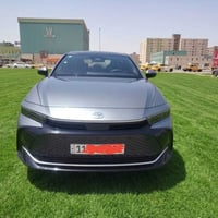 كراون 2025 بلاتينيوم هايبرد   مكينه 2500 اللون مميز  مرقم بغداد بسمي ت...