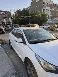 اكسنت 2021 خليجي فول مواصفات مكفولة من الصبغ والتبديل بس بارد موضح بال...