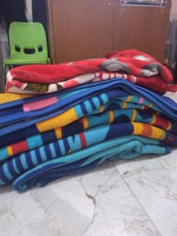 بطانيات • نظيفات • للبيع