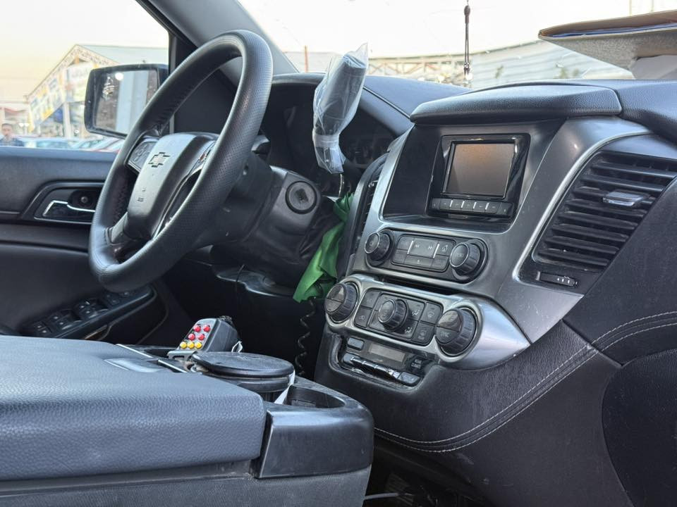 السلام عليكم 
تاهو 2015 وارد امريكي رقم بغداد للبيع او المراوس حسب الرغبه 
السونار موجود بالصور 
تخم تاير جديد تايلندي الاصلي عمره شهر
حدادية بالكامل جديدة
باتري جديد 
السياره كاملة ما ناقصها شي 
موجودة في النجف بسعر 275 
واتساب ***********
