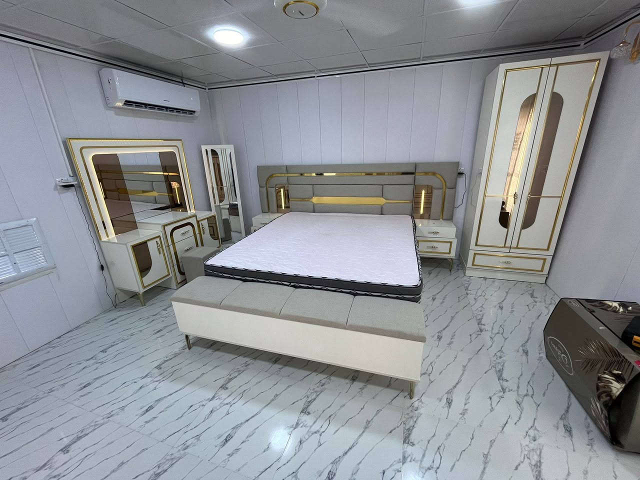 من داخل بيت الزبون
معرض وموبليات اميد


**إذا كنت صاحب هذا الإعلان وتريد حذفه لأي سبب، رجاءا أرسل رسالة إلى الدعم الفني**