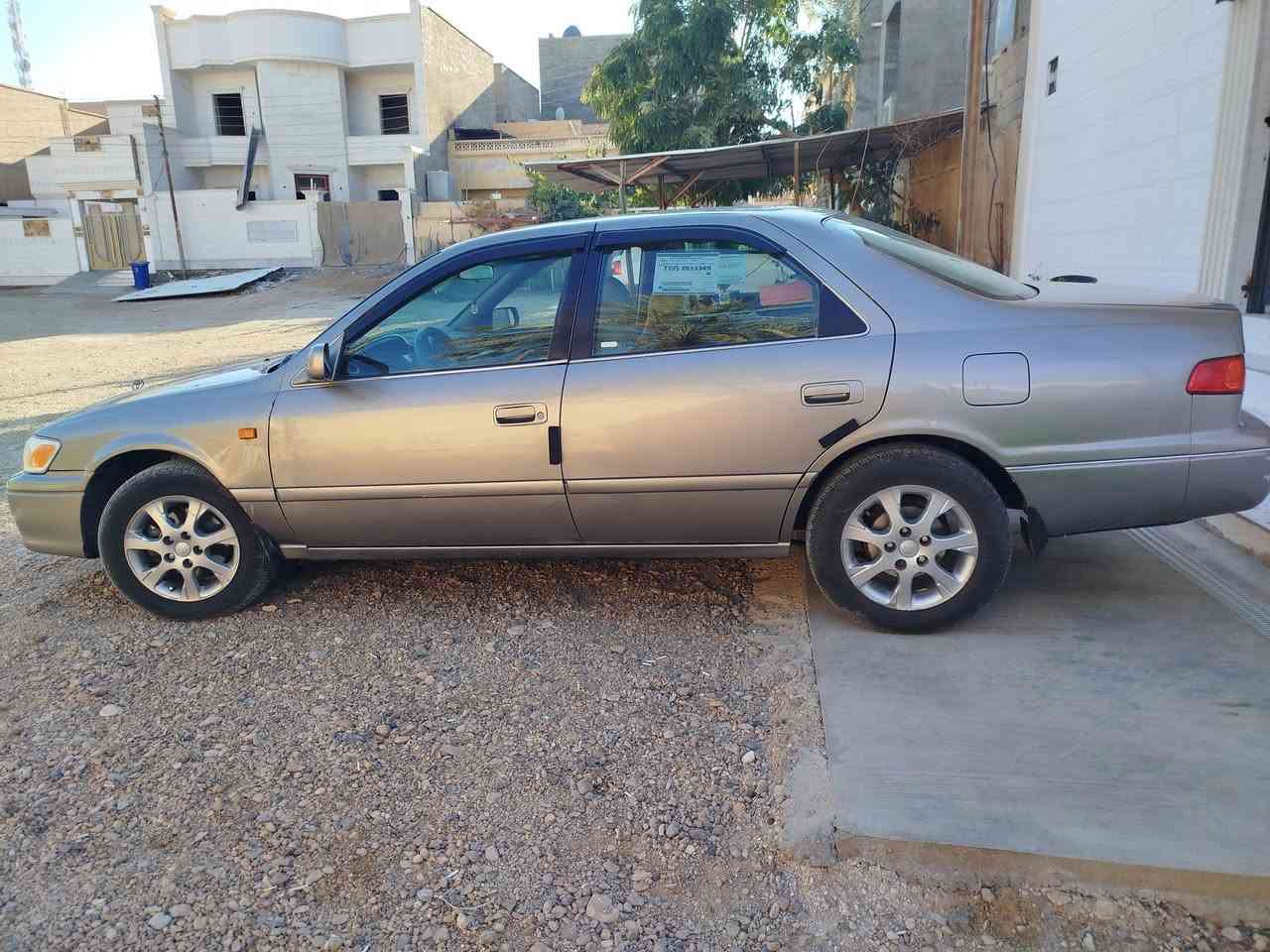 كامري 2000
وارد امريكي 
مصبوغة عام اثر جراد 
سيارة جاهزة ومتحتاج مصرف 
رقم جديد تحويل مباشر
السعر 77 وبيها مجال 
الانبار/هيت 
***********
