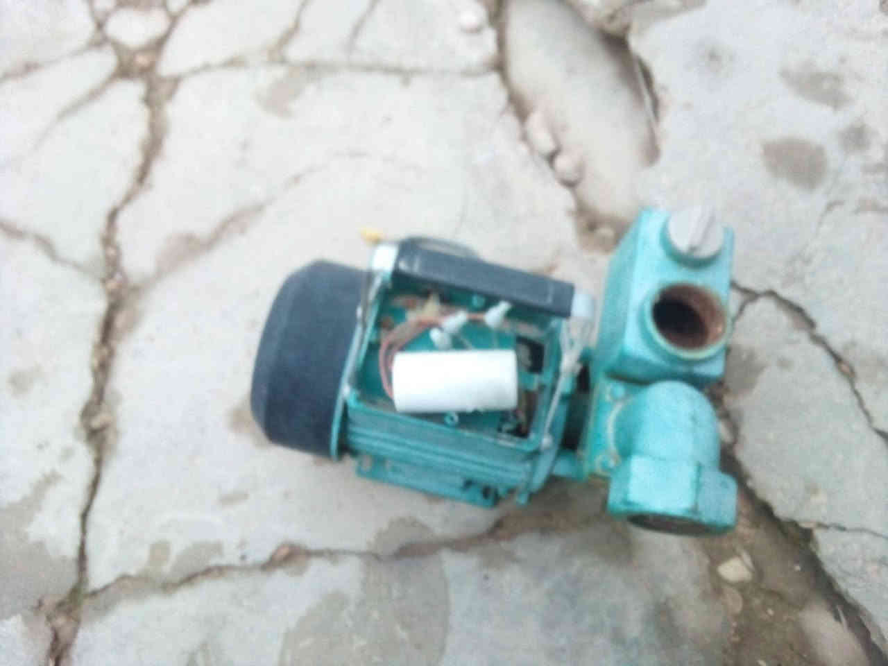 ماطورات مال مي خربانه للبيع
تفيد اهل السكربات 
العنوان حديثه حي العسكري حجريه يم جامع المحسنين
الرقم ***********
