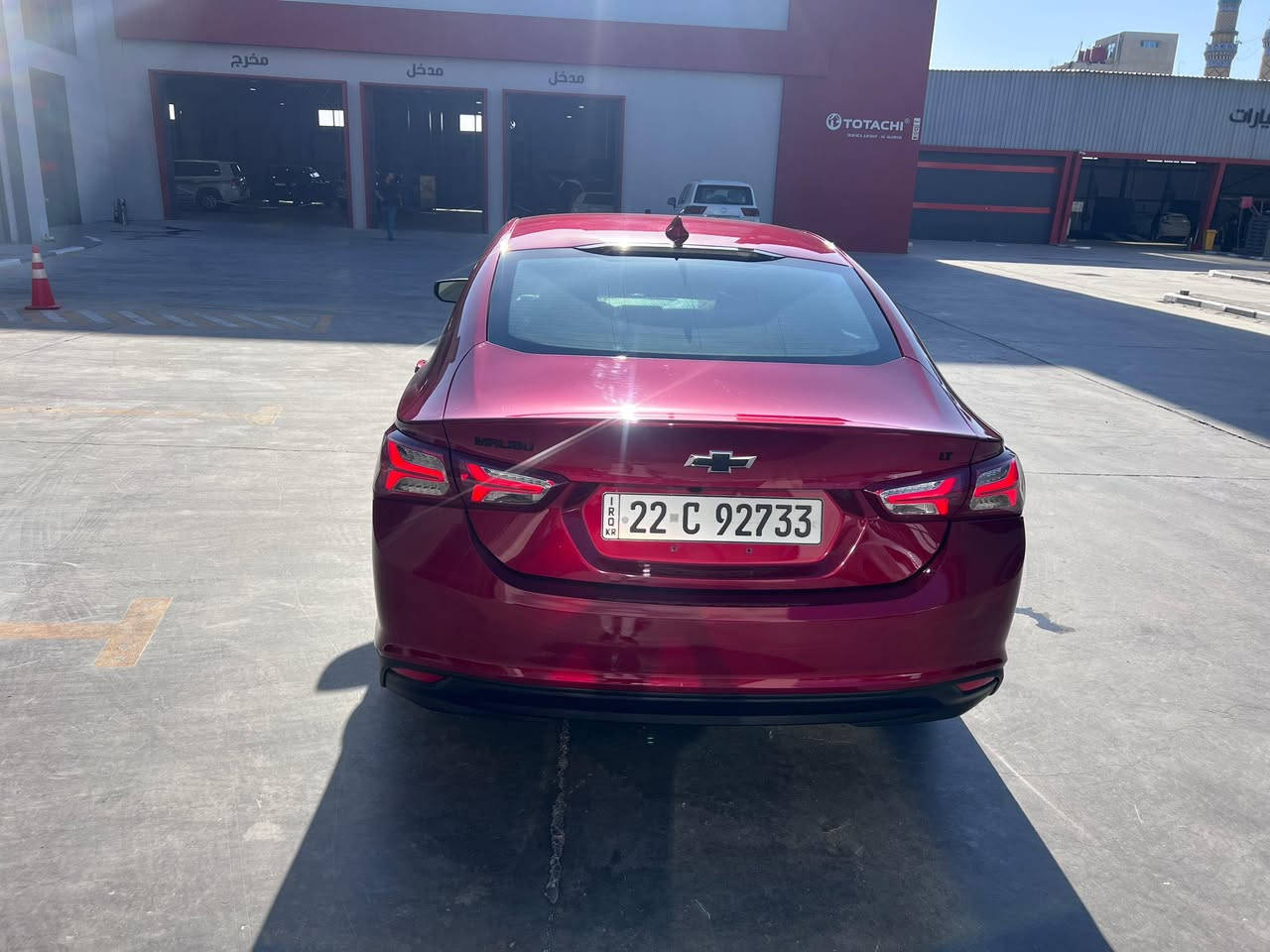 السلام عليكم
للبيع سيارة: شيفرولية ماليبو LT

الموديل:2022

•الضرر: بابين الجهه الصدر

•الرقم: رقم اربيل

السعر : 135

السنويه ل 2029

•المواصفات :

▪️السيارة: شيفرولية ماليبو لون ماروني (دم الغزال)

▪️المحرك: 1.5L توربو (اربعة سلندر)

مع طقم تايرات بحالة ممتازة

▪️بصمات عدد 2 للأبواب مع بصمة جنطة وبصمة تشغيل

▪️لايتات اصفر مع كشافات دعامية LED

▪️شاشة الدشبول حجم كبير للتحكم بأيعازات للسيارة

▪️كامرة خلفية دوارة اصل مع الستيرن

▪️كشنات مخمل

▪️تدفئة لكشنات المقدمة 

▪️تحكم كهرباء لكرسي السائق

▪️قطعتين تبريد امامي وخلفي

▪️ تشغيل عن بعد

▪️سستم صوت 

▪️تحكم ستيرن جهتين بلوتوث وحاكية وكروس سرعة وتحكم صوت 

▪️نظام ABS مانع انزلاق

▪️ هاند بريك بصمه 

▪️اوتو ستوب 

للإستفسار ***********
