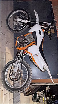 للبيع crx300cc /2025 للبيع الدراجه نظيفه جداً و كامله كلشي نقص دشلي ما...