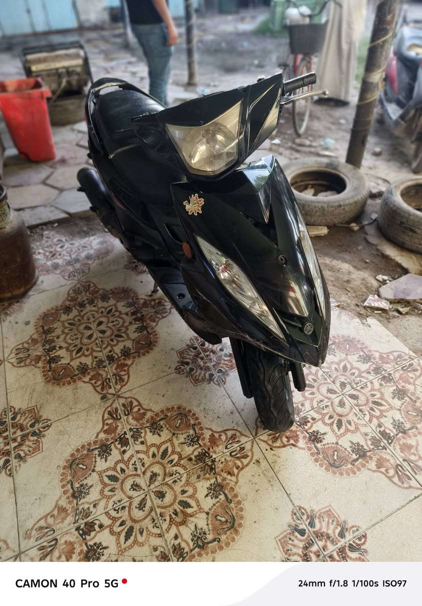 سلام عليكم عدي هاي لبيع مستعجل عله بيعته ما مفتوحه دراجه خير من الله والله محتاج وريد بيعه سعر ٨٢٥ وبيه مجال مكاني راشديه مال لحسينيه
‏‪***********‬‏
