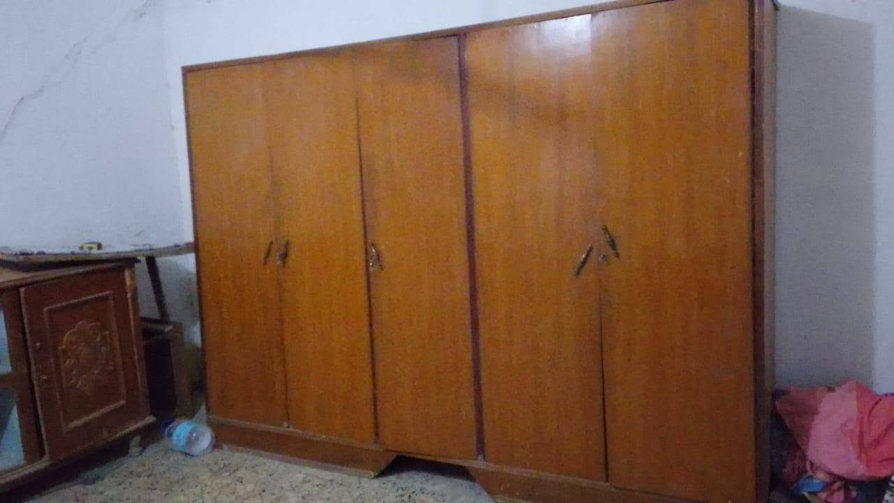بوفيه خشب تسكام وكنتور خشب تسكام شرط الخشب قديم وقوي وزين مابيه اي اضرر للبيع مستعجل


**إذا كنت صاحب هذا الإعلان وتريد حذفه لأي سبب، رجاءا أرسل رسالة إلى الدعم الفني**