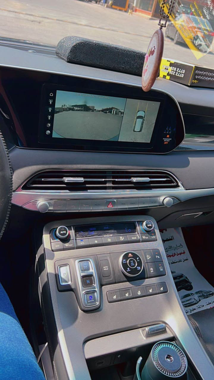 السلام عليكم 
بلسايد 2022فول 1/1 هيترك
المحرك : 3.8L V6
اللون :  ازرق غير محدد
رقم بغداد بأسمي 
المواصفات : 
فتحتين 
بصمة تشغيل + بصمة ابواب + تشغيل عن بعد
رادارات اماميه + خلفيه + جانبيه 
حساسات اماميه + خلفيه
5 كامرات 360 درجه 
كشنات اماميه خزن ميموري 
كشنات اماميه خلفيه تدفئه + تبريد 
كشنات جلد + سقف شاموه 
كشنات جميعها كهرباء+الصف الثالث صعود ونزول كهربائي
كشنات vip منفصل 
دشبول اضاءة محيطيه متعددة الالوان 
بردات جانبيه 
تبريد مركزي + منفصل التحكم 
تحكم ستيرن + شفتات ستيرن + تدفئه ستيرن 
مري هيتر + تعتيم 
ويل كب 20
سقف كنتاره
صندوق كهرباء شفط + 4وضعيات فتح صندوق
5 وضعيات قياده 
اوتو هولد + نقطه عمياء + اوتو بريك 
سايد بريك بصمه + مثبت سرعه + تحديد مسار 
شحن لاسلكي + شاشة كبير + carplay 
فور ويل 
وبعد بيها هواي مواصفات 
السيارة حادث  فقط جاملغ امامي جهة السايق سيارة مكفولة من صبغ ايرباك طاك
السعر 290 وبيها مجال قليل 
الشراي يتصل 
مكلف بالنشر 
*********** البصرة, العراق
