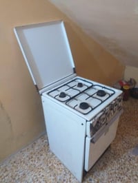 طباخ مع فرن • شغال • حي الانتصار