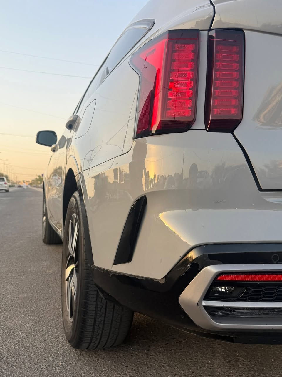 سلام عليكم سورنتو موديل 22. وراد امريكي مكينه 2500 تيربو بدون ايرباك بدون دواخل فول مواصفات واحد على واحد حادث جاملغ امامي ايسر وربع الصندوق الخلفي  اشاير بل مري. بنرامه تحكم استيرن جهتين السياره 1/1. بكاني بغداد الغزاليه.   ***********
