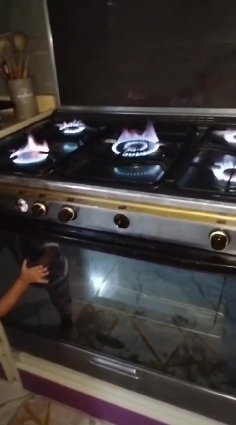 طباخ للبيع نارة زركة سعر 200 مع المجال المكان السماوه


**إذا كنت صاحب هذا الإعلان وتريد حذفه لأي سبب، رجاءا أرسل رسالة إلى الدعم الفني**