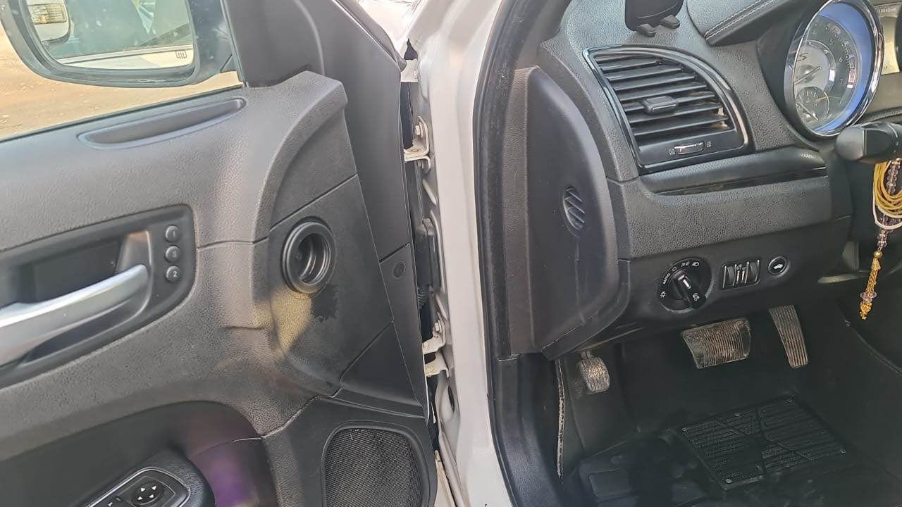 للبيع
اوباما كرايسلر
موديل 125
خزن ميموري
لمتد فول مواصفات
رقم اربيل
كشنات تدفئه تبريد
كلاص حار بارد
حساسات اماميه خلفيه
ماشيه 160m
0770 315 8899
*********** تكريت, صلاح الدين
