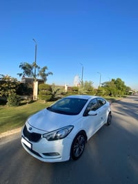 كيا سيراتو خليجيه كفاله من صبغ بيها بارد  بلخشم مال جاملغ الامامي كد ش...