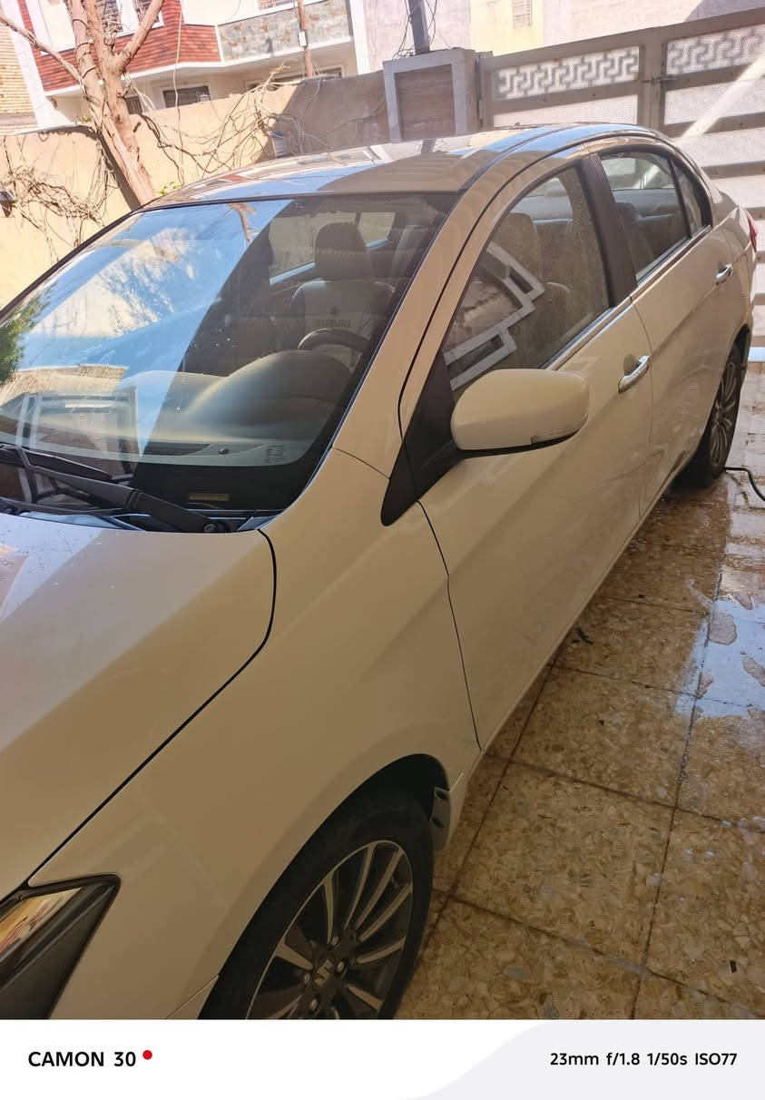 سوزوكي سياز موديل ٢٠٢٣ مكفوله من الصبغ والضربه ماشية ٦٤ الف مطلوبه للمصرف بعد سنه ونص تصير حره سعرها ١٠٨ مكانها بغداد وصاحبها بغداد


**إذا كنت صاحب هذا الإعلان وتريد حذفه لأي سبب، رجاءا أرسل رسالة إلى الدعم الفني**