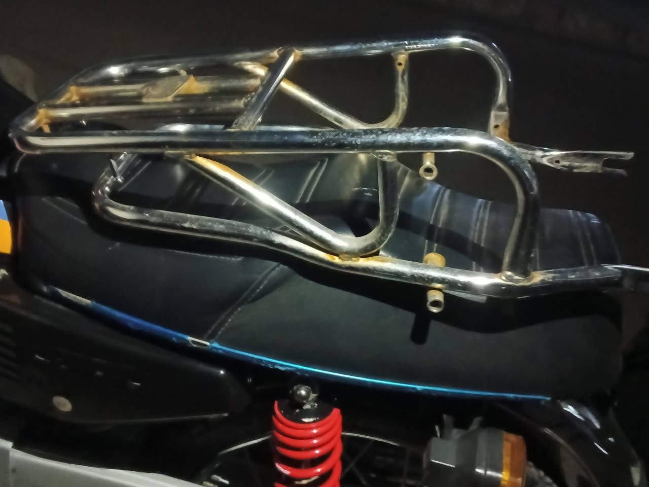 سوبايه طابقين اصليه  مكان كربلاء حي العامل سعر ١٥ ***********
