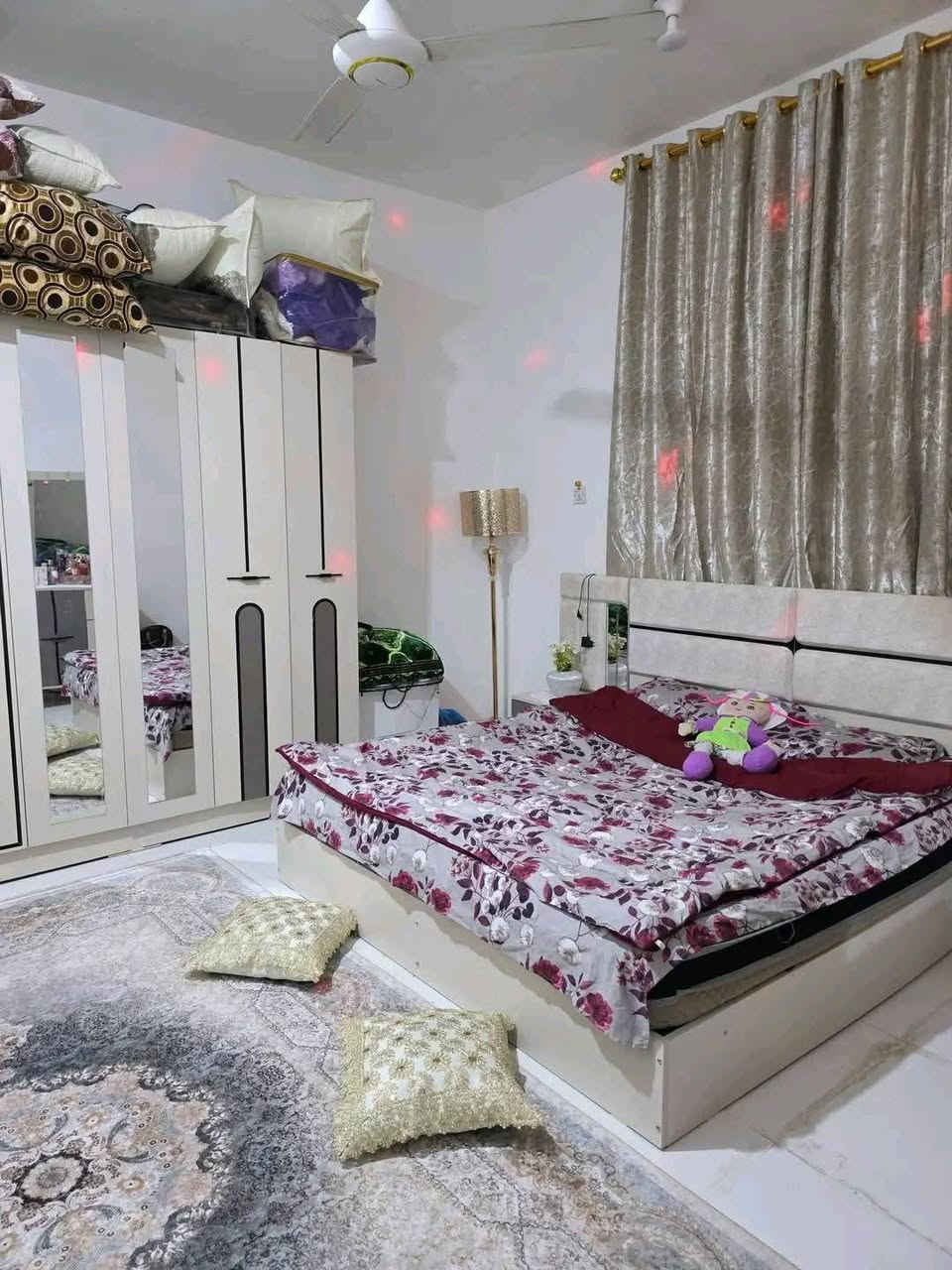 اعلان.....
بيت للبيع بال36 

مساحه 120متر قرب مدرسة بيت العتيق طابقين 

الطابق الاول يحتوي على غرفة وصاله ومطبخ وبراني وصحيات 

الطابق الثاني يحتوي على غرفة وصاله 

السعر الكلي 125 مليون

مطلوب اسكان 45

التسديد الشهري 250 الف


**إذا كنت صاحب هذا الإعلان وتريد حذفه لأي سبب، رجاءا أرسل رسالة إلى الدعم الفني**