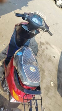 دراجة كهربائية • نجف حي السواق • تايرات جديدة