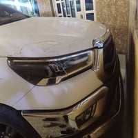 عندي تيوتا هايلوكس موديل 2022 سياره ماشيه 73 الف يدات مذهبه كويتي رقم ...