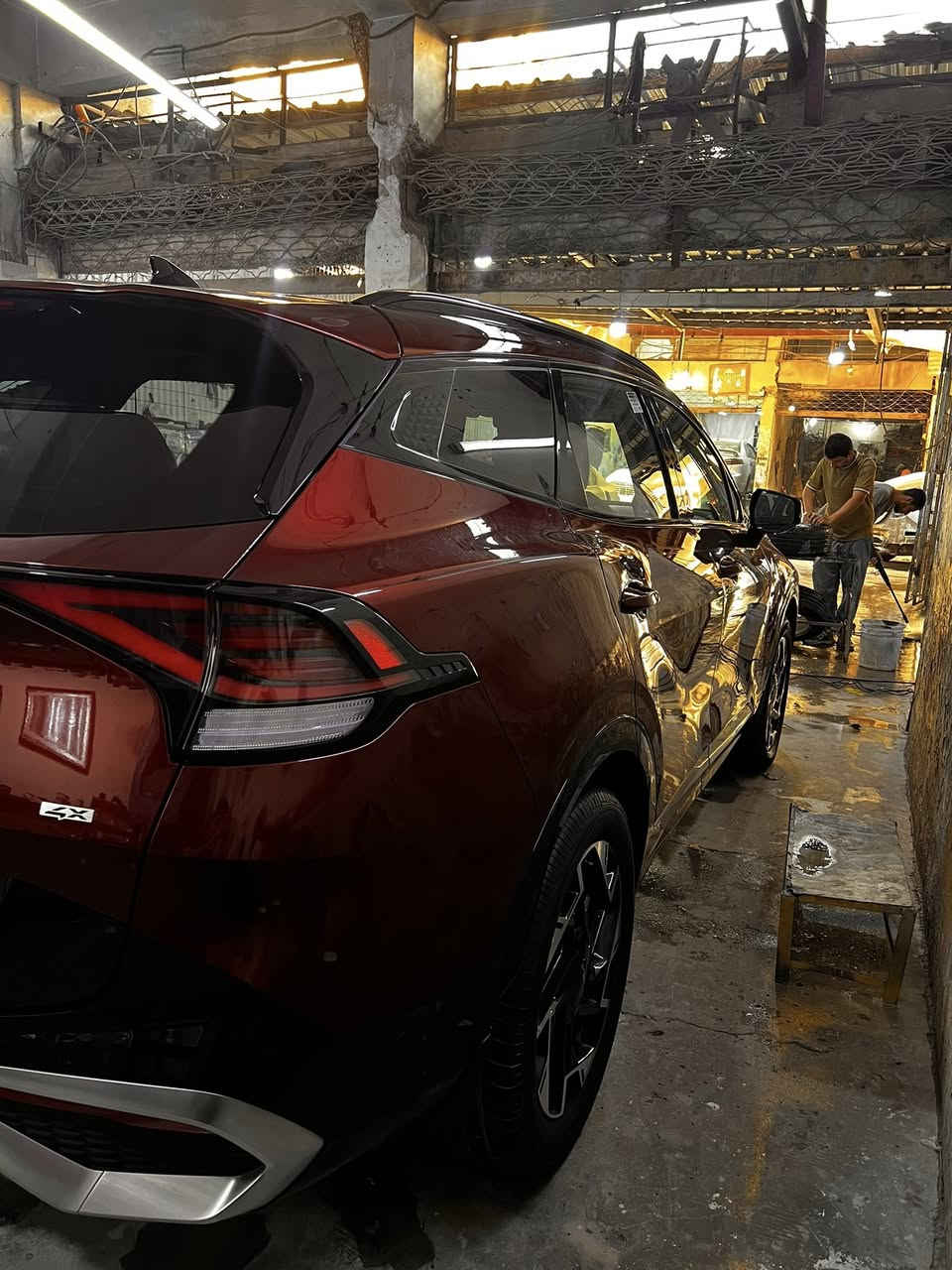 كيا سبورتج برستيج لون كرزي مميز وارد امريكي
ماشيه ٢٦ الف 

رقم بغداد انكليزي 

سياره صبغ دعاميه اماميه فقط وبيها بارد 

صور حادث موجوده سعر ٢٣٨ جماعه ال ٢٣٠ لا تتصل 
سياره حلوه و تسوه 

للتصال ‭***********
