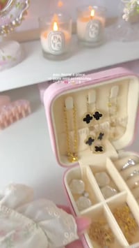 علبة اكسسورات • اسود • توصيل النعمانيه