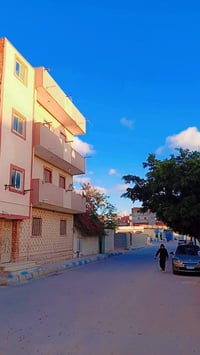 منزل ٣ ادوار • مطروح الكيلو ٣ • ١٥٠م ٣غرف