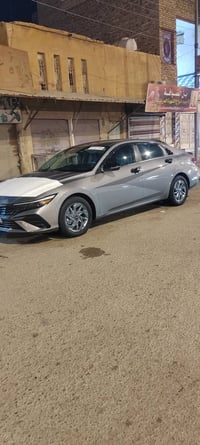 الانتر ميدل ٢٤ السياره معوقين لستفسار 07800540722