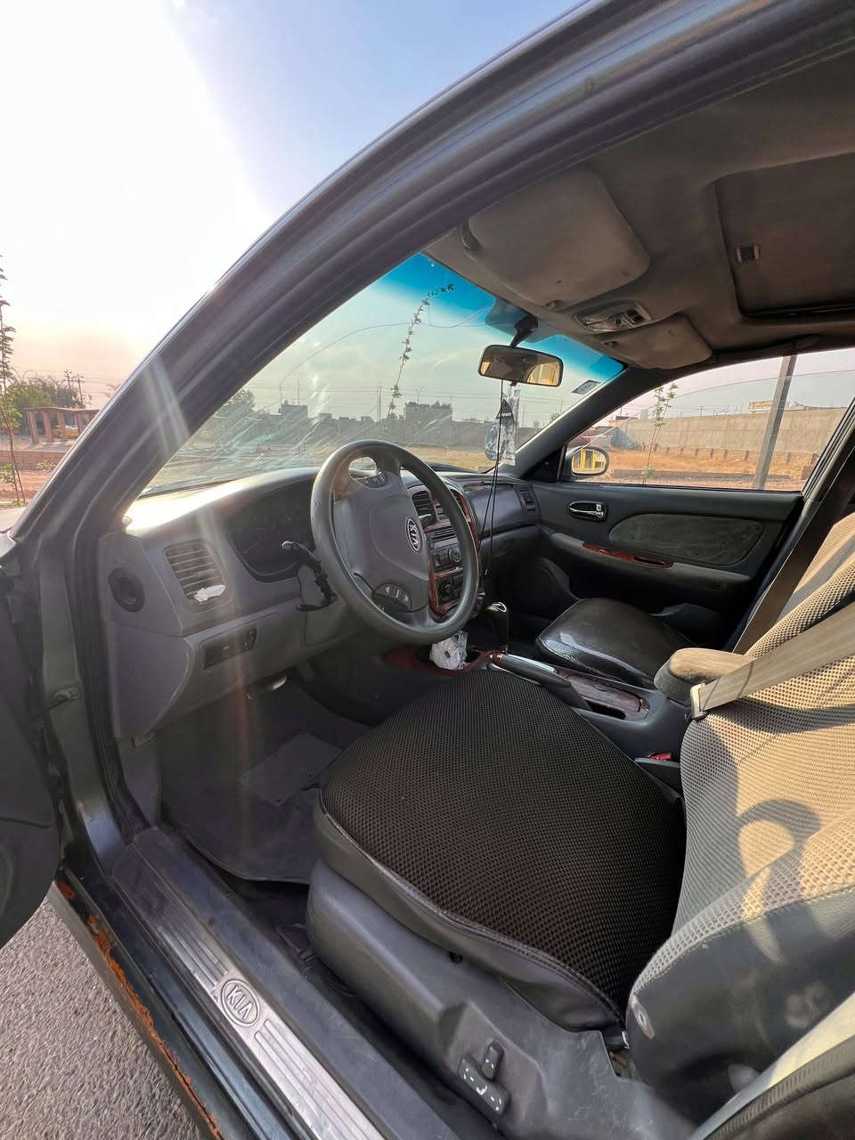 سلام عليكم 
اوبتما 2002 وارد خليجي 
كير محرك خير من الله 
محرك 6سلند2700تبريد شغال 
سياره محتاج صبغ بيهه ضربه بجاملغ صفحت السايق الخلفي
حداديةخير من الله تخم تاير جديد

سنويه جديد  
لومامحتاج مابيعهه 
السعر 39$
للاتصال ***********
