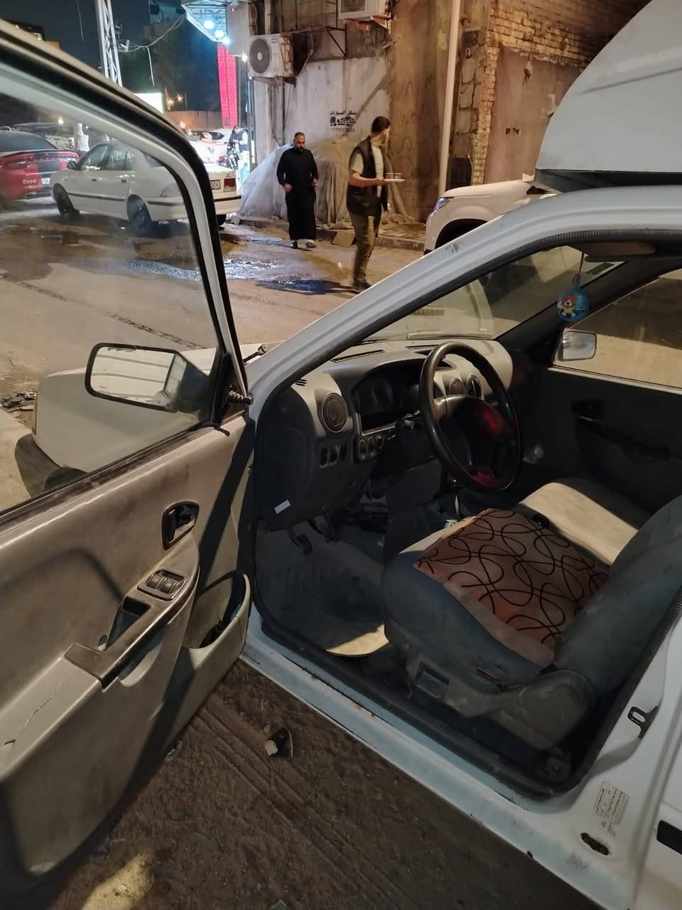 السلام عليكم سايبا كرفان للبيع مديل 2015 السنويه تخصصي جديده لل30 بشهر الثامن  مصفره ضربيه وغرامات  لوحات جديده السياره مكينه كير حداديه كله جديد 
المكينه قبل يومين شديتها السياره مكفوله لا ضربه لا خياس  وتجي وتشوف بعينك 
سعرها 38 وبيهة مجال 
البصره شارع السعدي 
***********
ملاحظه انه مكلف بالنشر هذا رقم راعيها وتواصل ويا
