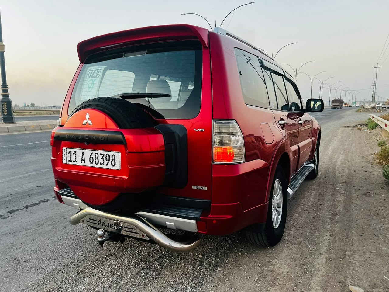 للبيع أو المراوس
باجيرو ٢٠١٠
السياره كفالة عامة 
حتى الدعاميات
السياره جدا جديده
منضومة زنون +لدات زنون
داخل بيجي
محرك ٣٥٠٠
٧ راكب
٣قطع تبريد
تبريد ثلج
صدر امامي خلفي جديد 
تخم تاير جديد 
رقم بغداد دولي 
شاشة وكامره 
مري شفط
مكانها ديالى الزهيرات 
اي استفسار متواجد دائما (ماسنجر)
***********
