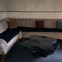 مفروش • حي شارواني • مقابل حديقة