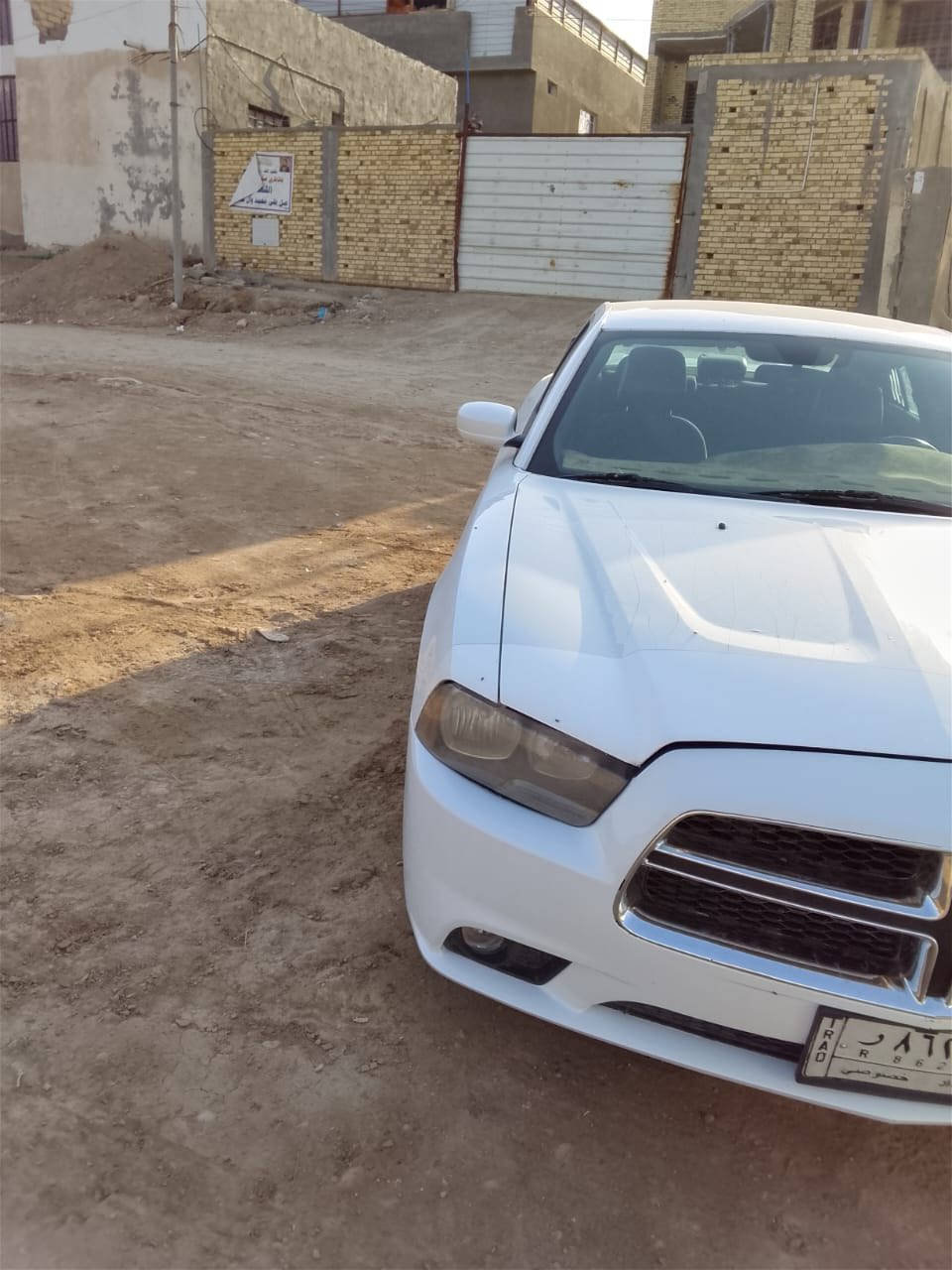 السلام عليكم شباب جارجر 2011للبيع بيه باببين صبغ وبنيد ***********السعر135
