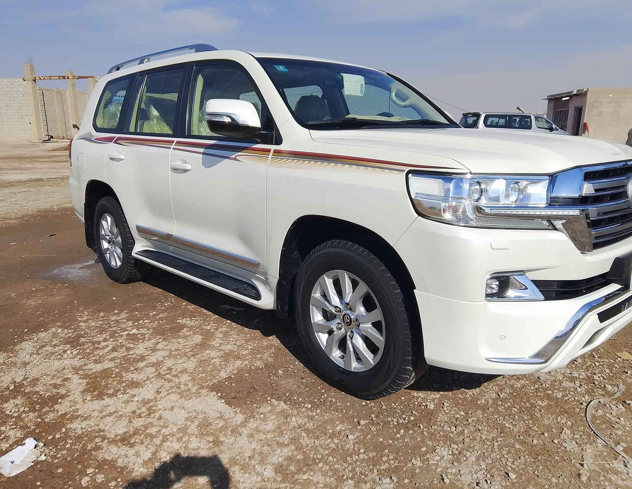 السلام عليكم
سياره نوع لاندكروز للبيع
الموديل /2017
مواصفات السياره /البريم
ممشى السياره /75km
رقم السياره / بغداد
للأستفسار اتصل على هذا الرقم /***********
