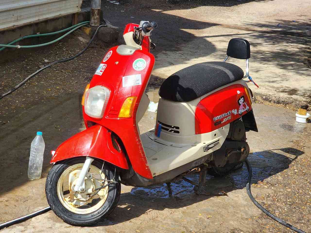 سلام عليكم دراجة ماكس بوليس كابريتر دراجه كامله مابيها نقص كهربائيات شغاله كلوبات سلف دراجه حلوه مفتوحه
مكاني: البصرة قضاء الصادق بني منصور 
السعر: 675 وبيها مجال


**إذا كنت صاحب هذا الإعلان وتريد حذفه لأي سبب، رجاءا أرسل رسالة إلى الدعم الفني**