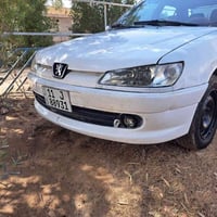 بيجو ٣٠٦ فرنسي موديل ٢٠٠١ مكفوله من الضربه والصبغ عده جاملغ امامي فقط ...