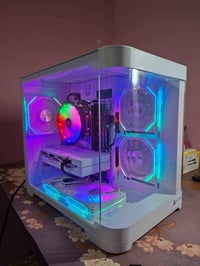 رايزن 5 5600 • RX 580 8GB • رام 16جيجا 3200