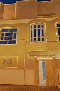 بيت ملك صرف • ١٠٠م • حي السياسيين