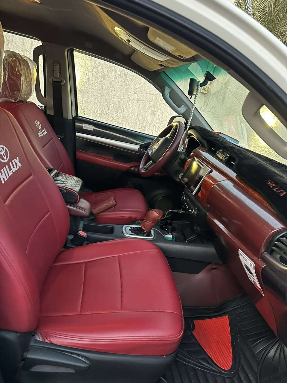 بيكم فور ويل 2016. رقم بغداد بيها 3 قطع صبغ بدون دواخل اثر شخطات
بابل المسيب 230 وبيها مجال 
***********
