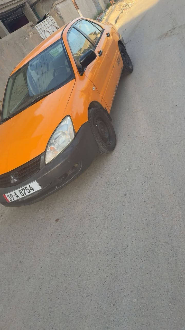 مسيبوشي لانسر موديل ٧ وارد أمريكي كير اوتامتيك سياره ليبل واحد حادث جوه الدعاميه الاماميه لعلم سياره صبغه وحده رقم كربلاء انكليزي بسمي مشروع وطني سياره  حلوه بس محتاجه حداديه اماميه صدر وعندي جايب بعض الأغراض داخل بيجي مكاني بغداد السعر ٦٢وبيه مجال رقم الهاتف ***********

