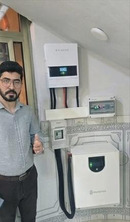 كفاءة، استدامة، وأمان مستمر! ☀️🔋
جانب من أعمال كادرنا الهندسي المحترف في تنصيب وتشغيل أحدث منظومات الطاقة الشمسية (انفيرتر سولز والبطاريات شيساج او داينيز) وايضاً موجود كافة المنظومات ولجميع الفئات بأعلى معايير الدقة والسلامة.

الضمان: 5 سنوات على التنصيب والدعم الفني.(من شركتنا) (اما من الشركة المصنعة تصل الى 20 سنة)

للاستفسار والتواصل: ***********
بإشراف وإدارة المهندس هيثم الخفاجي.

#الطاقةالشمسية #العراق #لايك #منظومات #solarenergy #متابعة #solar #كهرباء #الكهرباء
