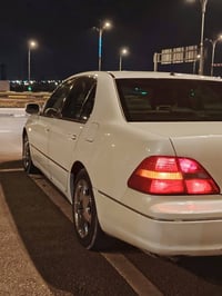 لكزس ٢٠٠٢ • ٨ سلندر • وكاله