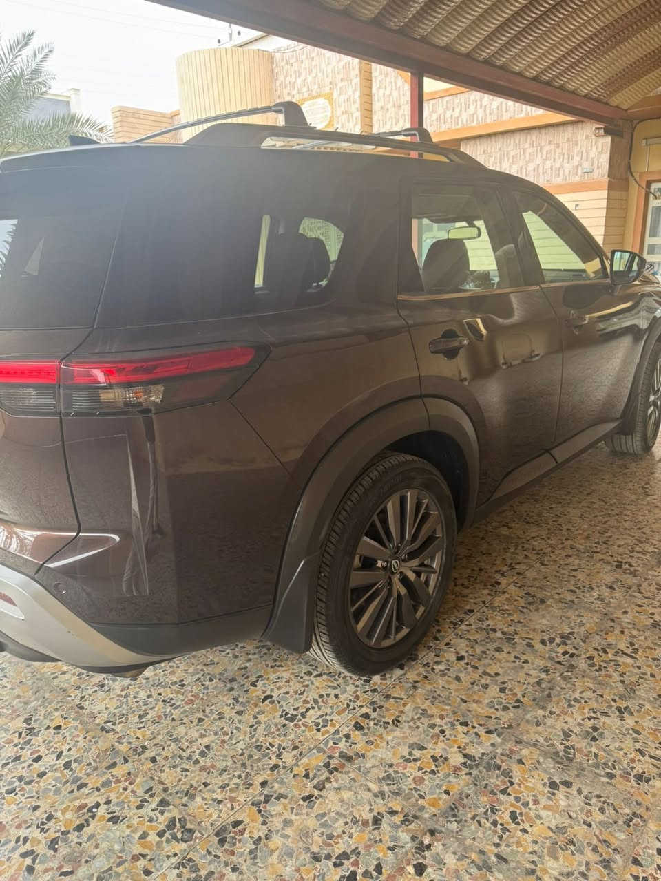 السلام عليكم ورحمة الله
باثفايندر 2022 فول مواصفات sL
الحادث مرفق مع الصور 
رادار 5 كامرات كشن منفصل شاحن لاسلكي تدفئة كشن وستيرن والكثير من المواصفات 
تتواجد فلوجة بغداد 
ماشيه 47 الف كيلو متر 
السعر 31 وبيهه مجال 
***********
