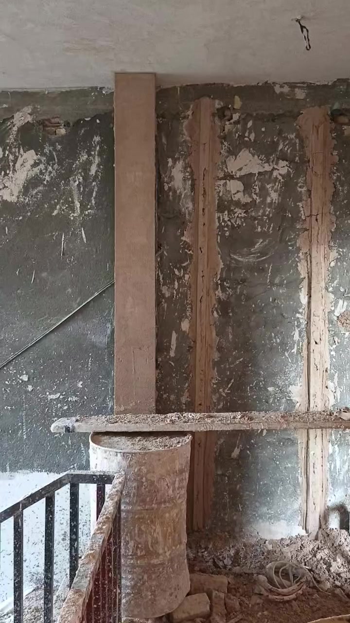 السلام عليكم كادر لبخ متفرغ اسمنت وجص وبورك شغل درجه اولى ***********
