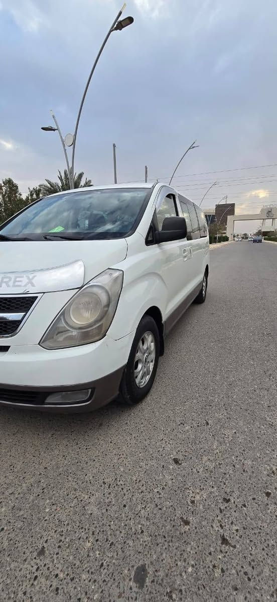 سلام عليكم ستاركس 2011 بسعر مناسب 140وبيهه مجال رقم وسنويه وهزه كله جديد ومحرك وكير بشرط تخم تاير جديد بيهه جملغات بدلات بلادي وبيهه بين الجملغ ولباب شويه كله بدون داخل بسامينه تحويل مباشر العنوان تكريت ***********
