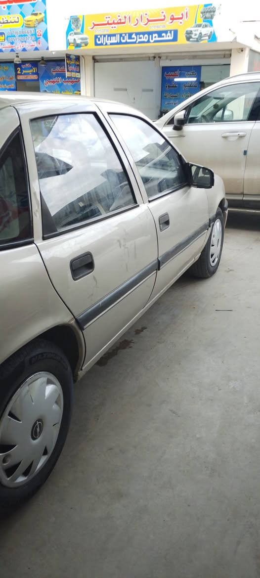 للبيع موديل 93 محرك 20 اوتوماتيك جامات كهرب سلايت  كهرب رقم مسطره كاربون بيها السياره  مشرحه  داير دوسه ما مصلح علا وضع الشركه السعر 38$(***********
