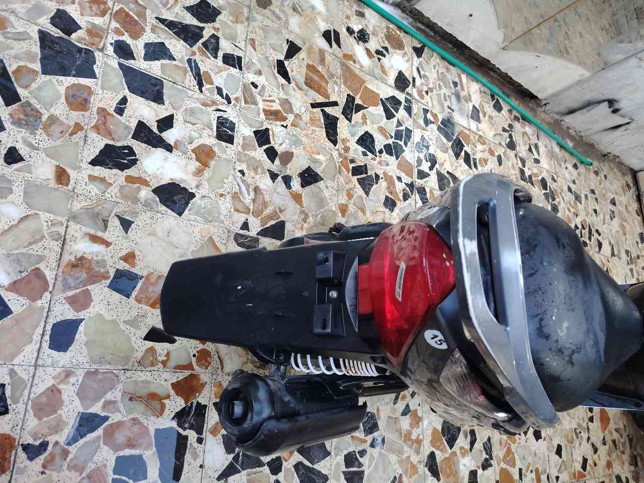 لبيع ماكس ثلعب نوزل دراجة صالة شهرين نازلة رمبة دراجة تخبل سعرها ٧٥٠الف شراي ***********
