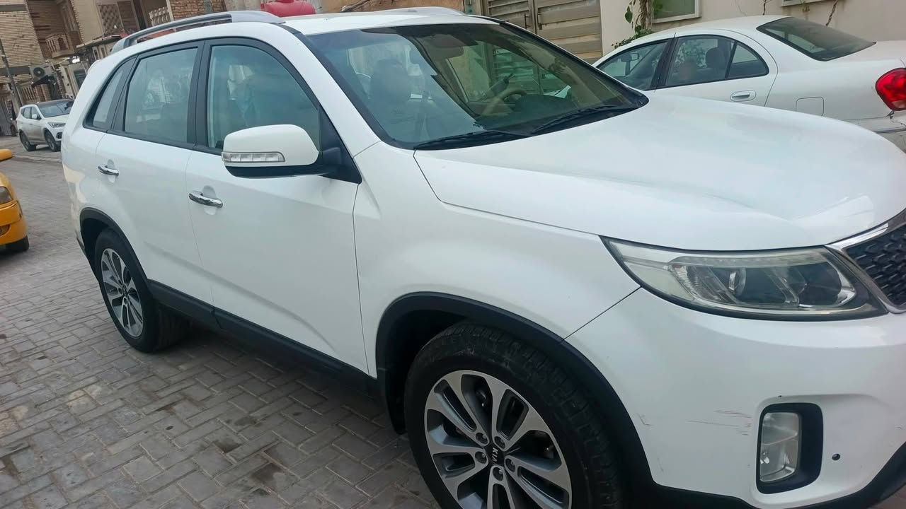 سورنتو خليجي موديل 15
مكفوله كفاله عامه
المواصفات بصمه وحساس وكامره 
و7 راكاب 
4 سلندر
رقم  اربيل
السعر 170
الفلوجه
***********
